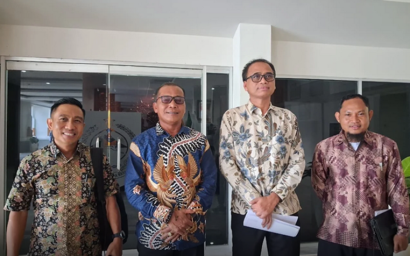 Screenshot 2026-04-29 at 08-04-47 Direksi PT GNE Ditetapkan Bisnis Dipersempit ke Material Konstruktsi - SUARANTB.com